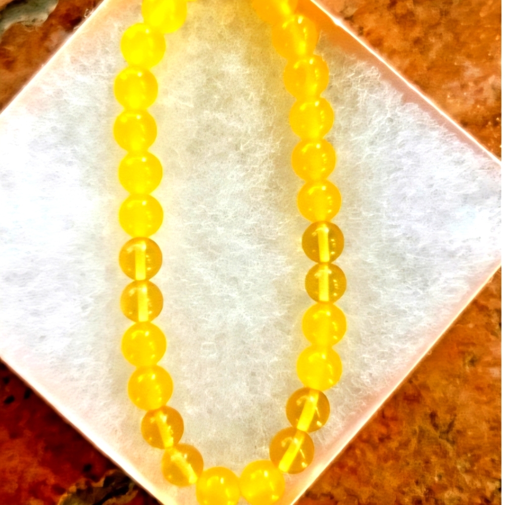 CATS EYE 8MM BEADS 1 SIZE BANGLE STRETCH BRACELET  WEAR ALONE OR LAYER